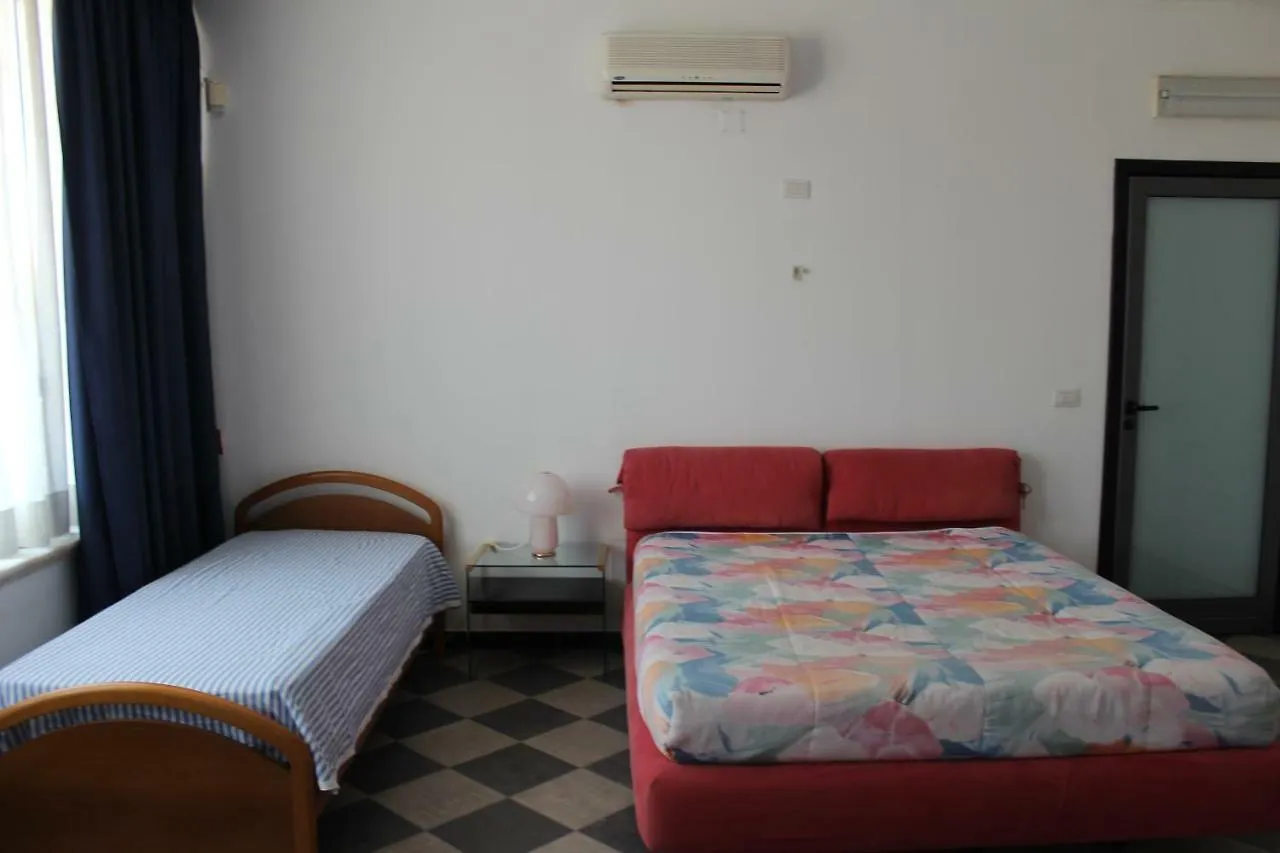 Apartament Al Kaos Da Pirandello - Alloggio Vacanza Ufficio Porto Empedocle